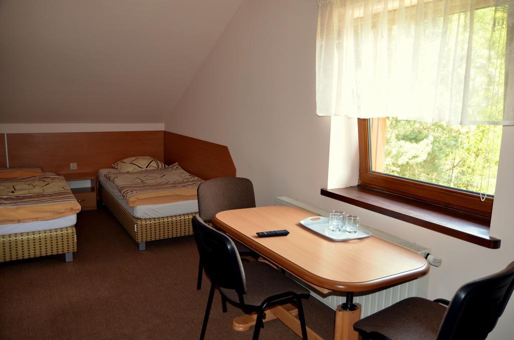 Lesny Zakatek Bed and Breakfast Smardzewice Exteriör bild