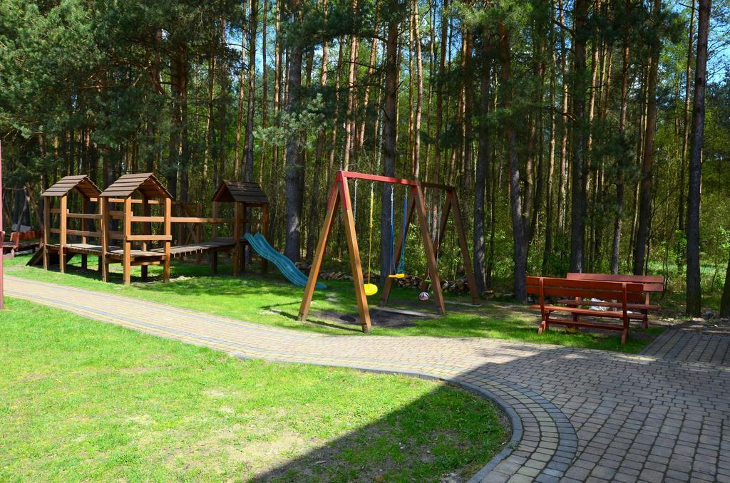 Lesny Zakatek Bed and Breakfast Smardzewice Exteriör bild