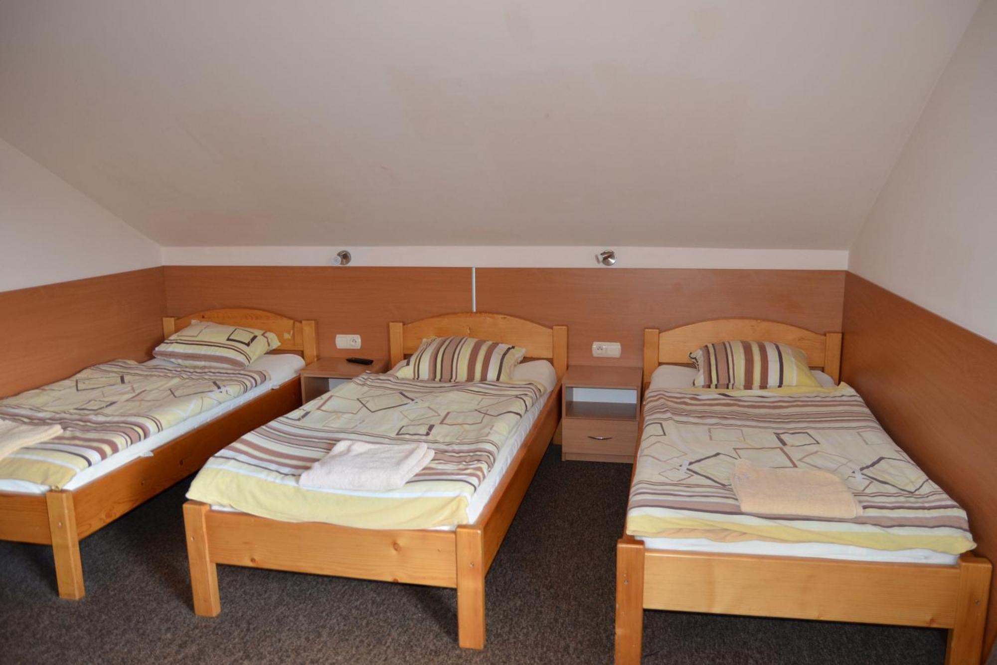Lesny Zakatek Bed and Breakfast Smardzewice Exteriör bild